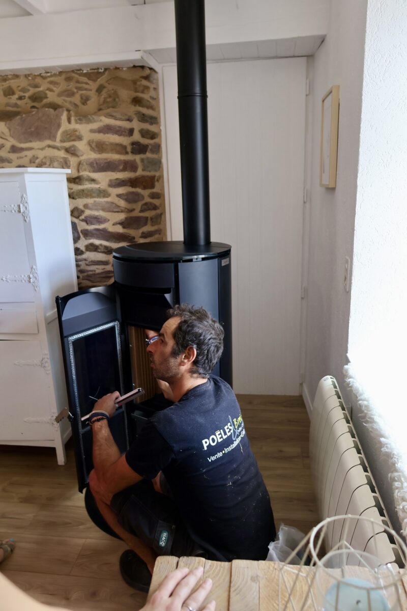 Poeles Breizh Poeles Et Cheminees A Goven 518256185 1291479366311614 4755180533413614882 N