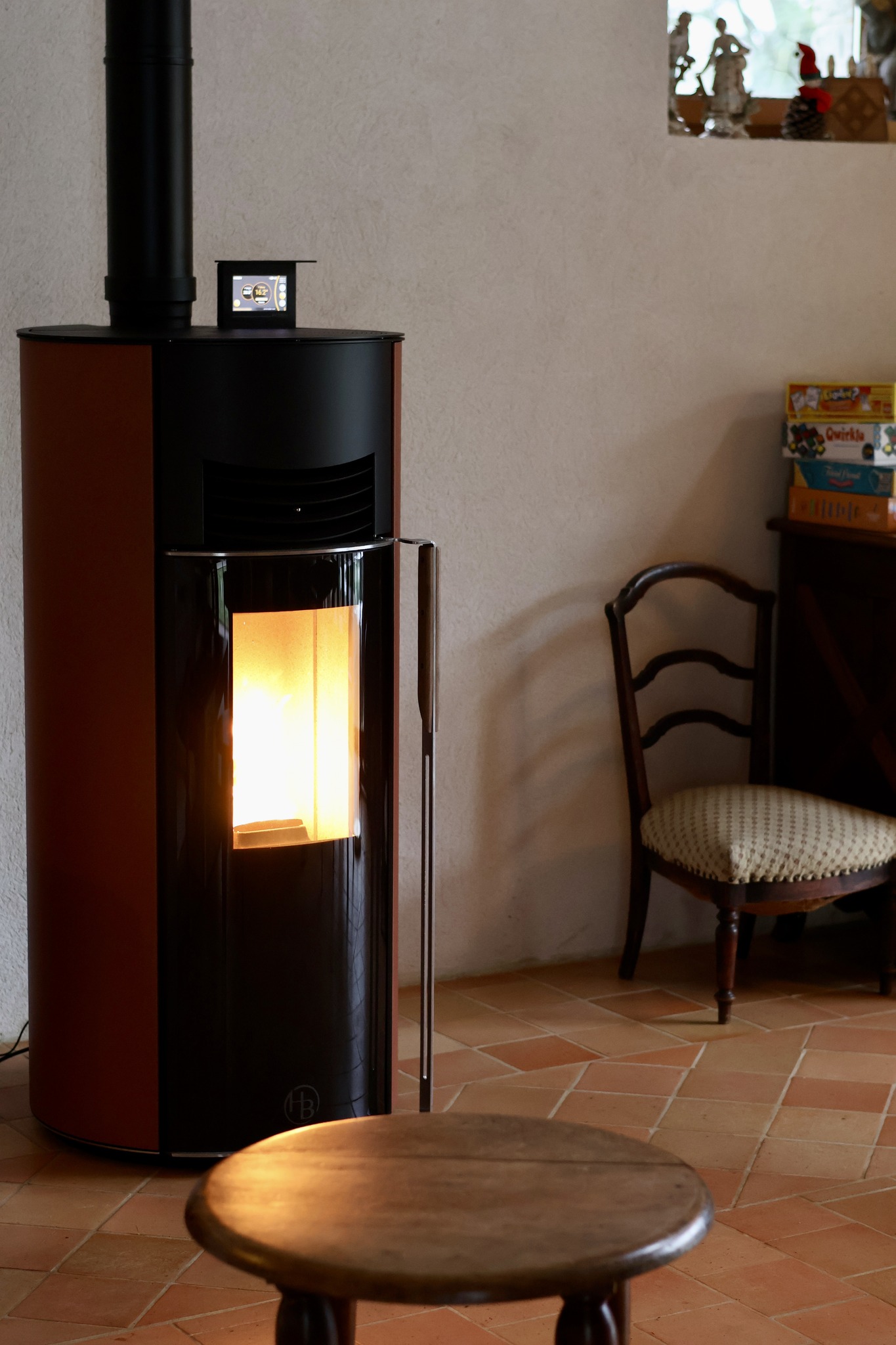 Poeles Breizh Poeles Et Cheminees A Goven Poele A Granules Hoben H6 Zen Eclipse Terra Cota